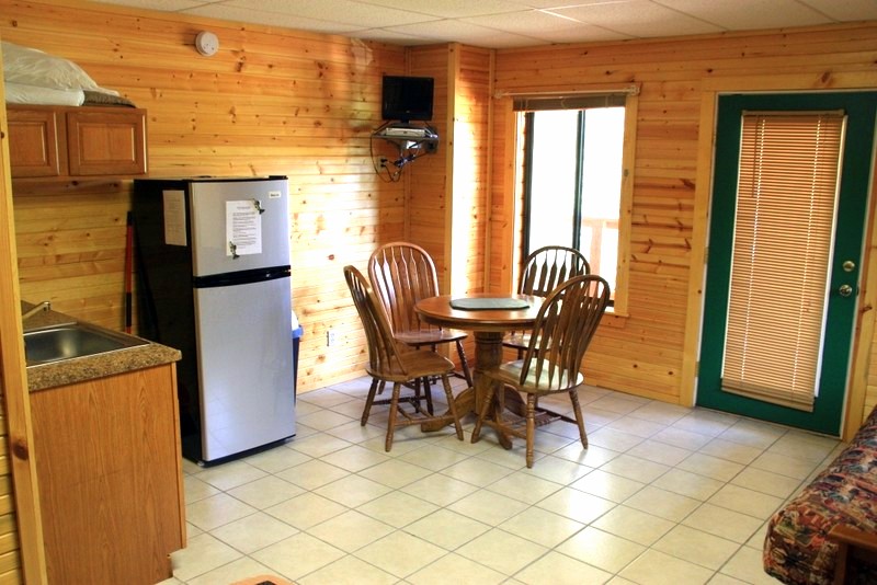 Missouri Ozarks Vacation Lodge Suites