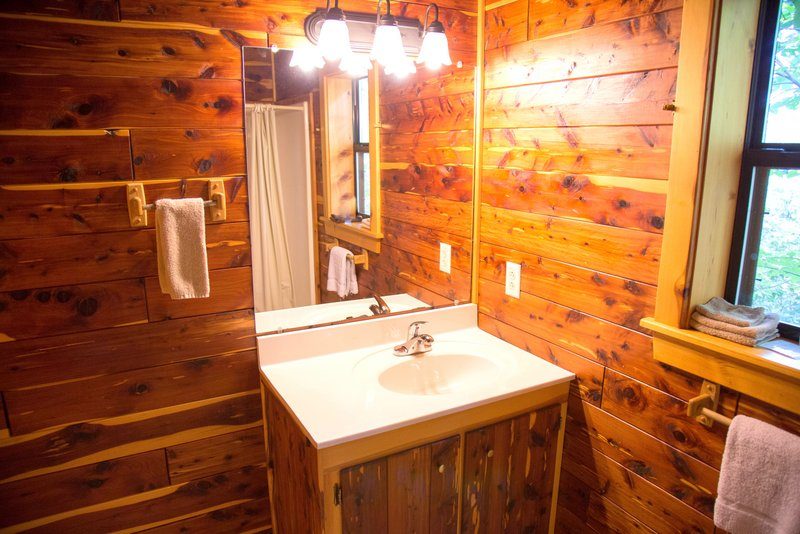 Missouri Romantic Treehouse Cabin Whispering Pine