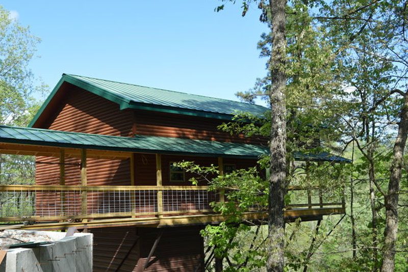 Missouri Treehouse Rio Vista Cabin