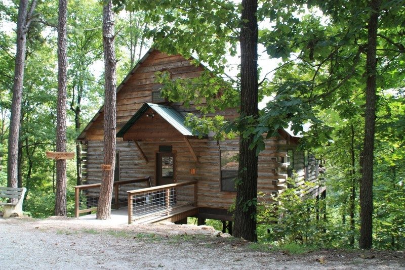 Mountain Log Lookout Missouri Treehouse Cabin