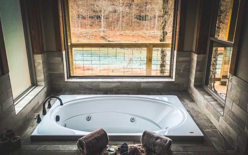 The Treetop Hideaway