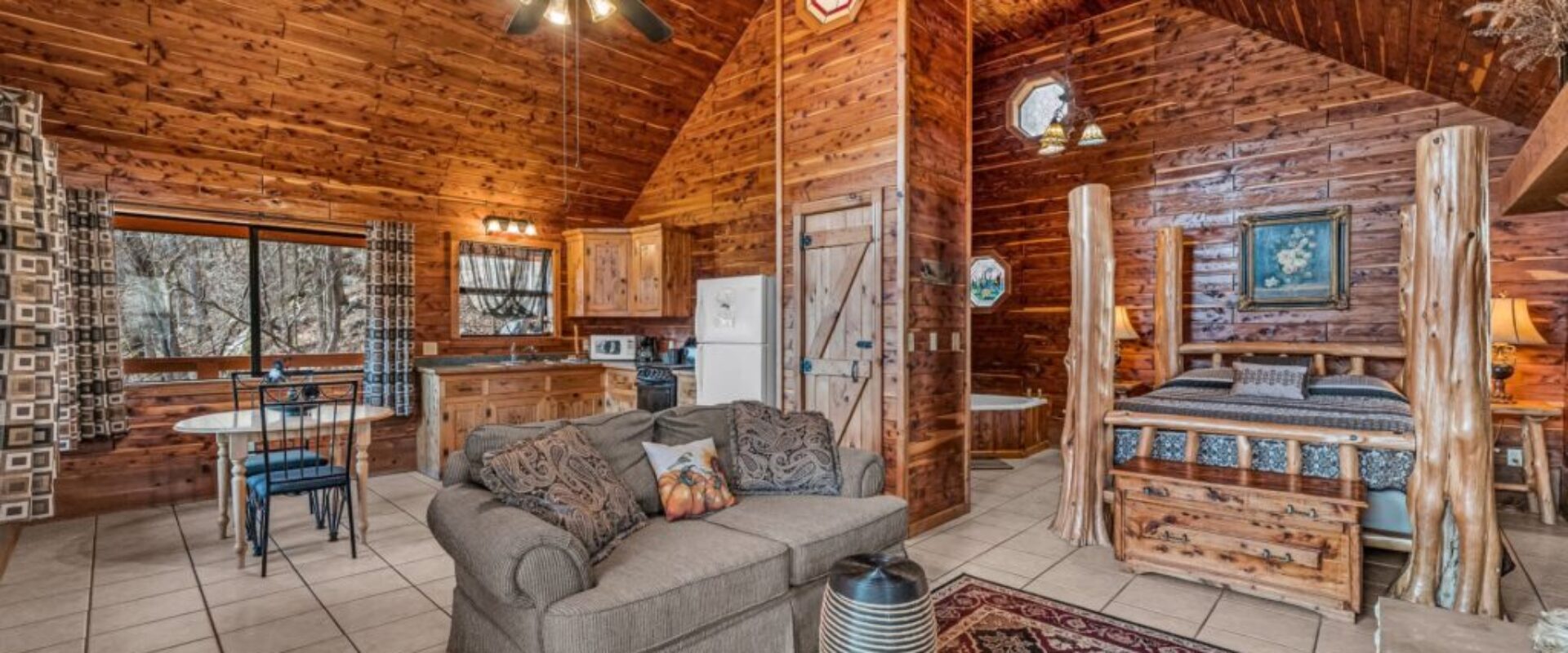 Cedar Chest Cabin Main Room Cozy Riverside Cabin for Two